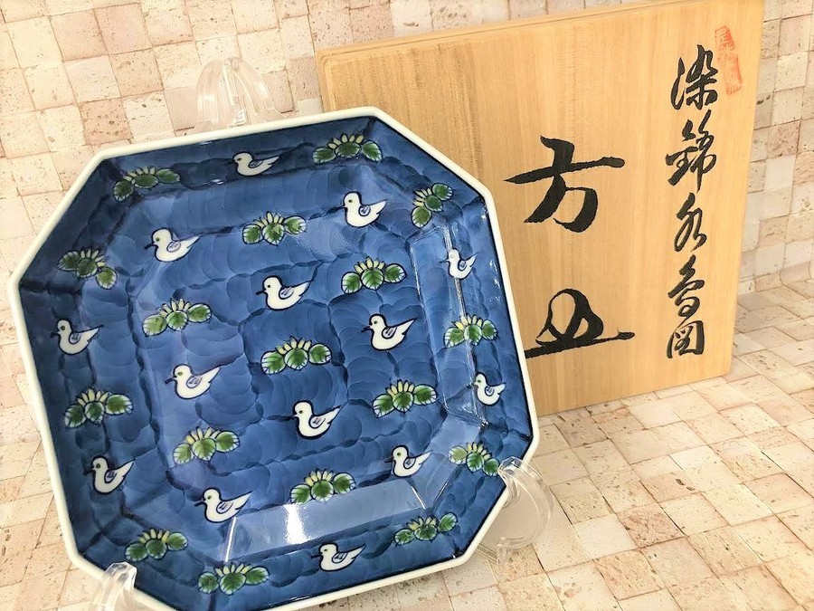 有田焼の人気窯【源右衛門】染錦水鳥図方皿｜2022年05月31日