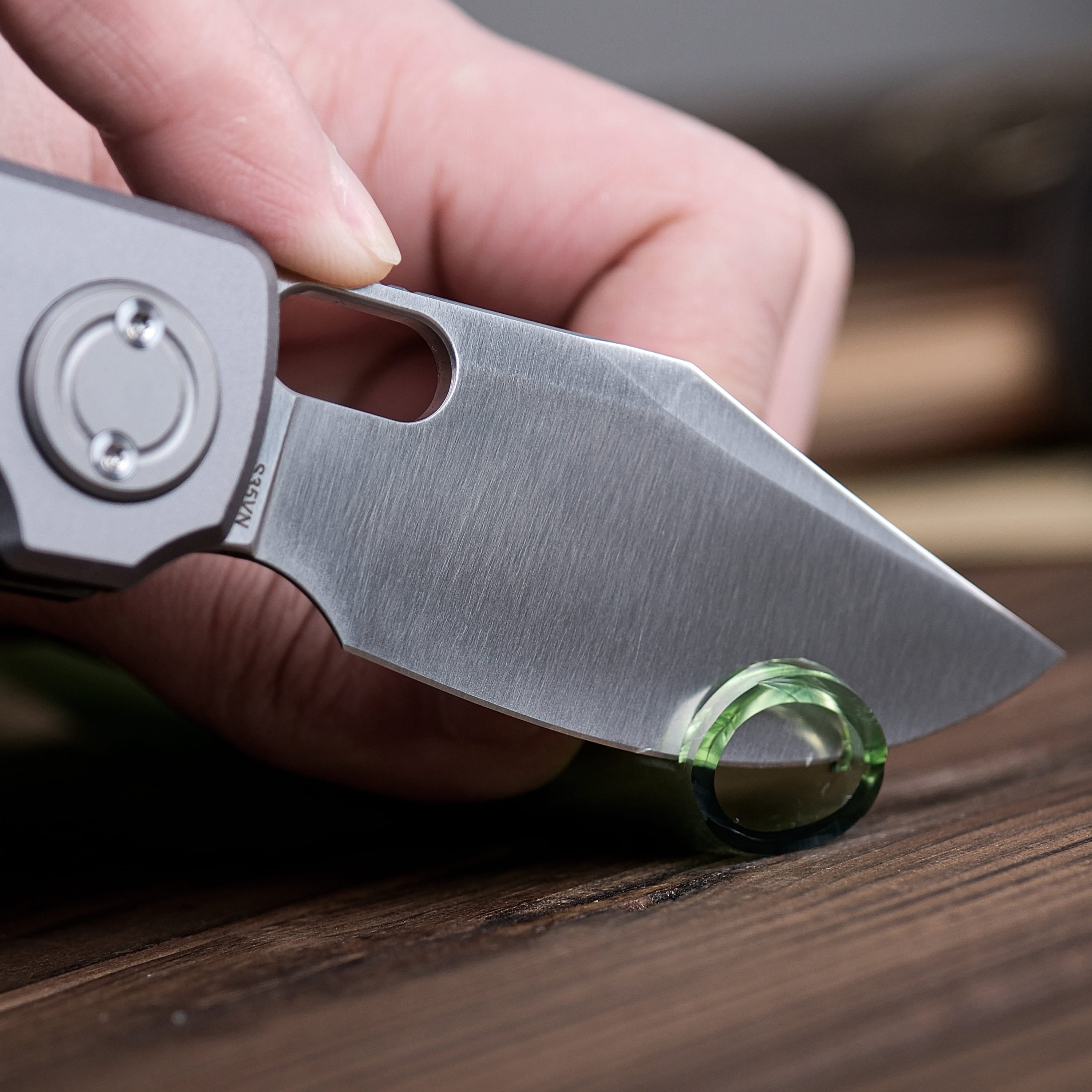 Akita G10 Button Lock | The Ultimate Nitro-V Pocket Knife
