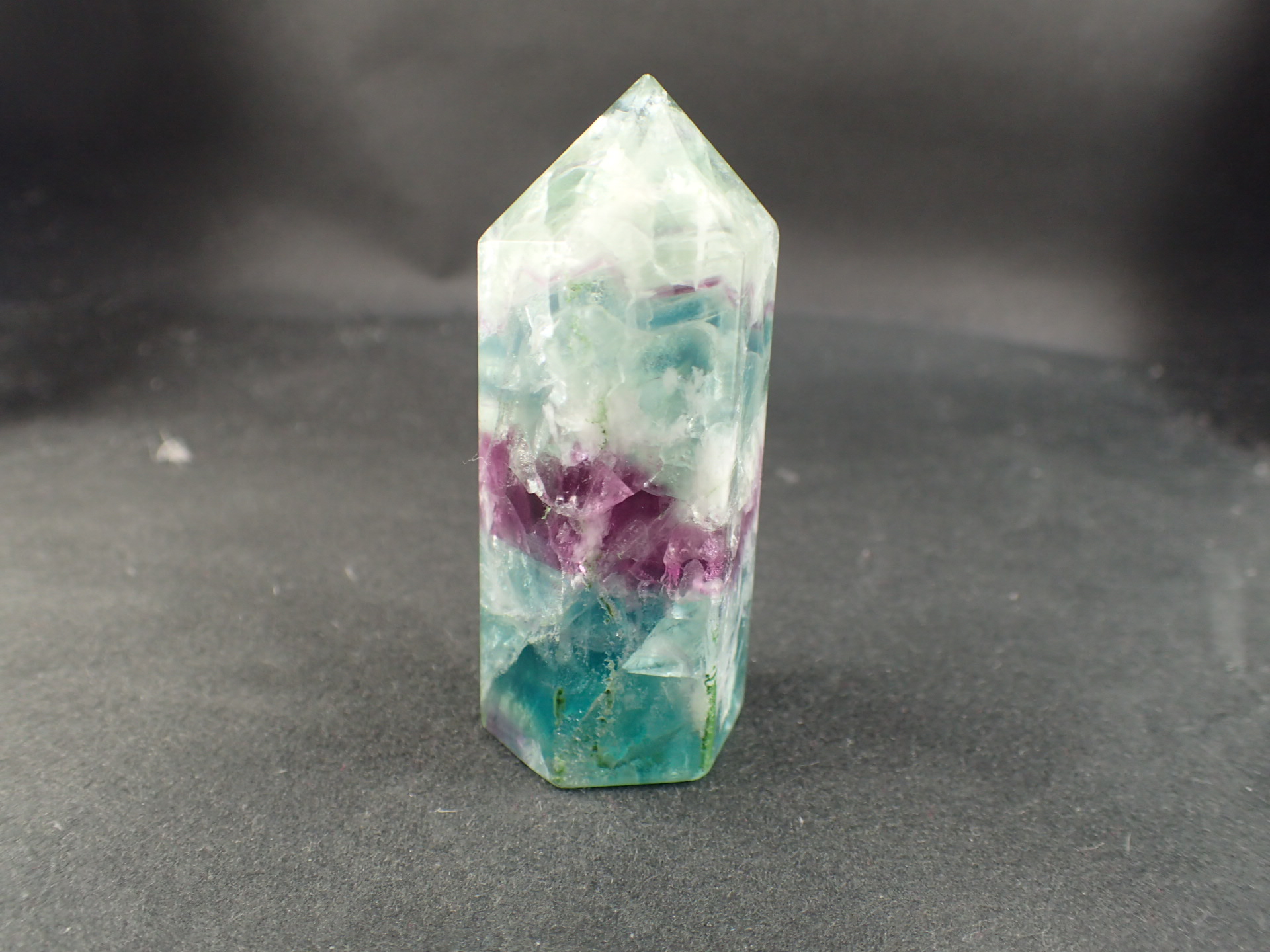 六角柱（ポイント） ｜石の販売専門店【vec stone club】