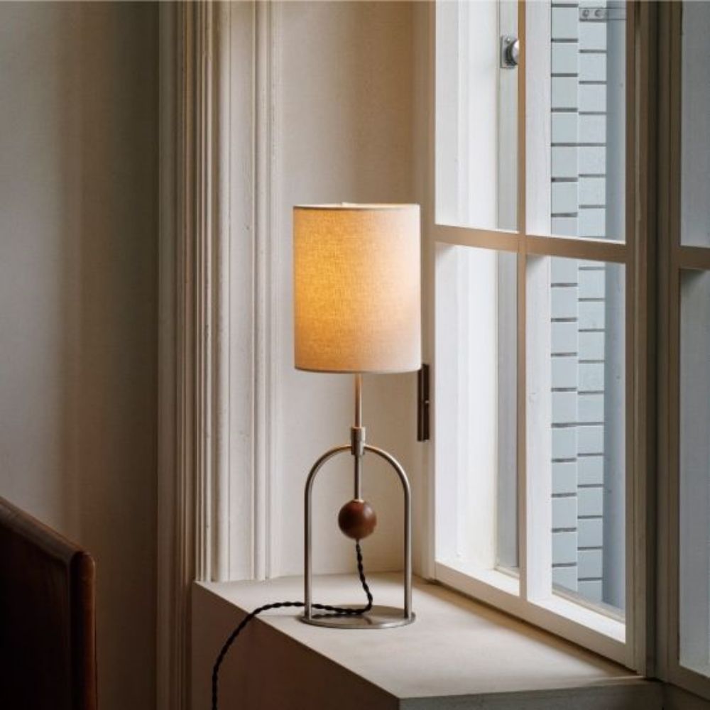 テーブル・デスク・スタンド・フロアライト – アンティーク家具と雑貨