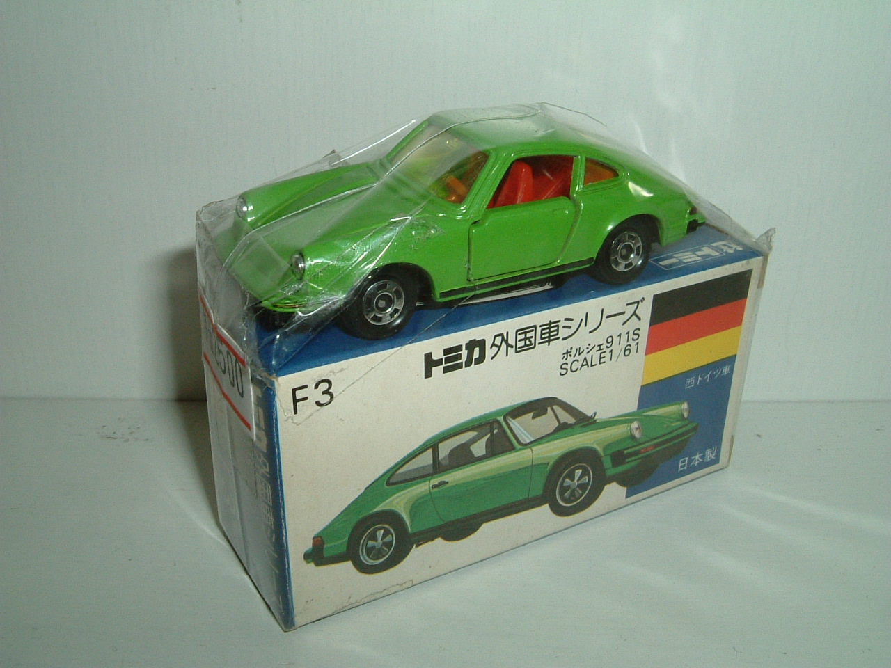 青箱トミカ No.F3 ポルシェ911S 黄緑 ビクトリー｜子どもから大人まで