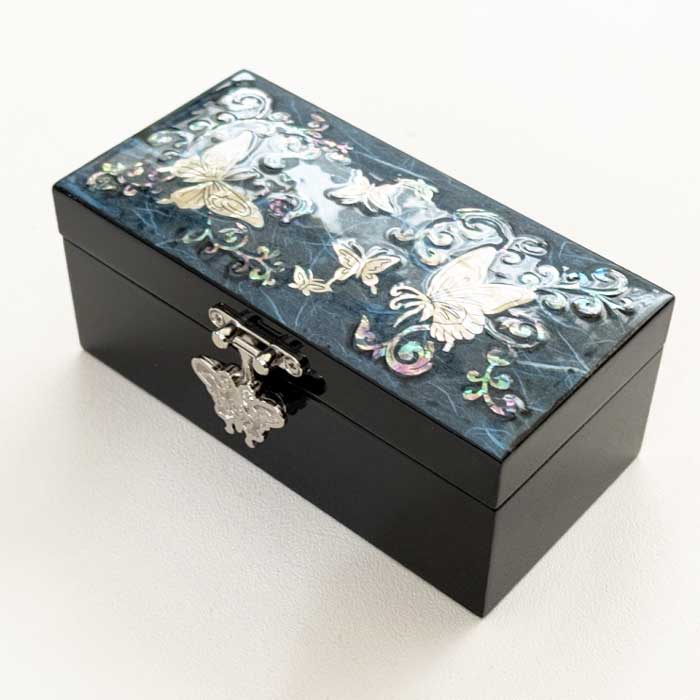 螺鈿細工 宝石箱 小物入れ 青に螺鈿の上品な輝き 蝶の 韓国伝統工芸
