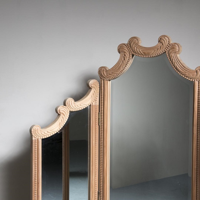 ミラー(無塗装) アンティーク調 おしゃれ 木製 シャビー 三面鏡 ライト