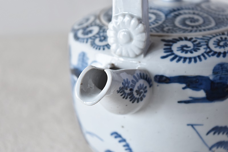 古伊万里 染付 蛸唐草風景 銚子 - 生活骨董と古布のアンティーク