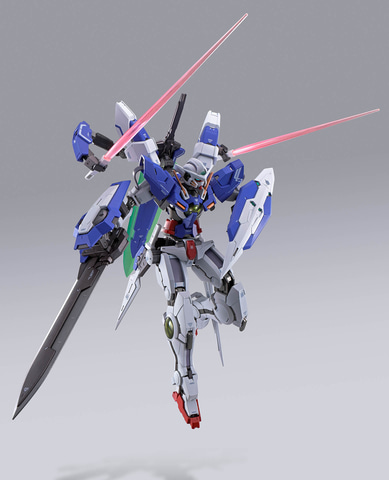 機動戦士ガンダム00」より4本腕と大型剣装備の新機体「METAL BUILD
