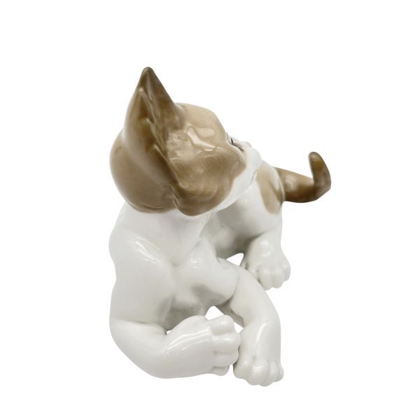 リヤドロ LLADRO フィギュリン 陶器人形 驚いた猫 Surprised Cat