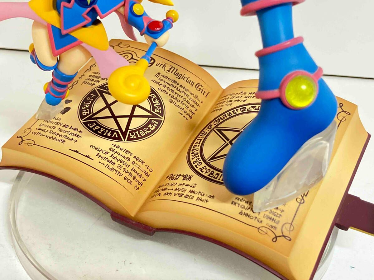 ブラック・マジシャン・ガール with ちびブラマジガール 「遊☆戯☆王