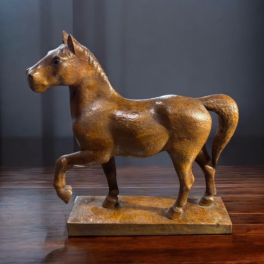 木彫り 馬 置物 干支 縁起物 飾り 彫刻美術 工芸品 木工芸 インテリア