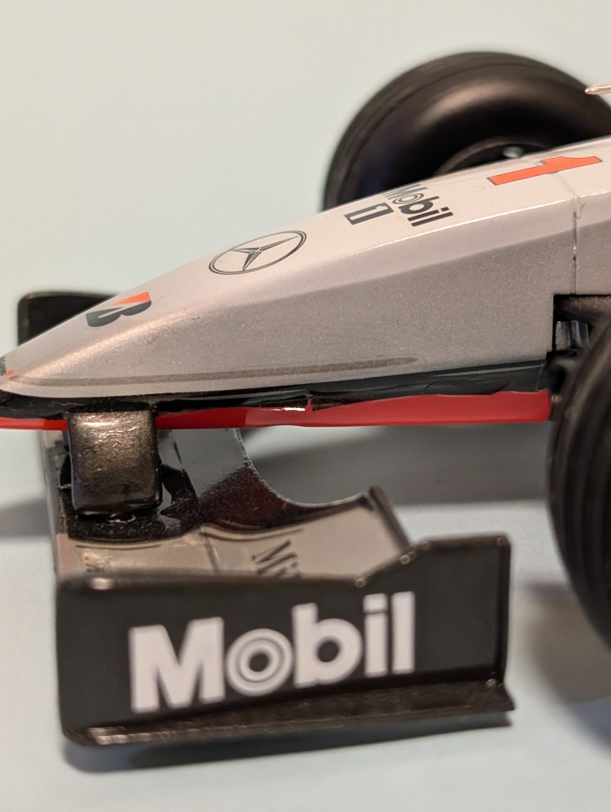 1/18 ミニチャンプス マクラーレンMP4/14 1999年チャンピオン - メルカリ