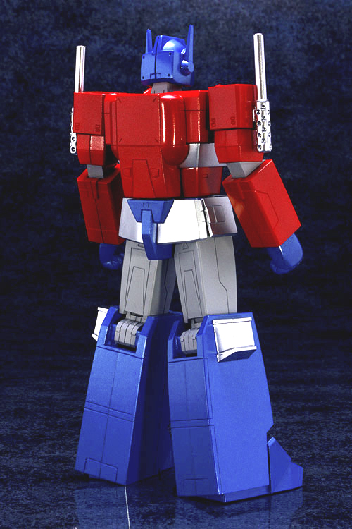 サイバトロン総司令官 コンボイ