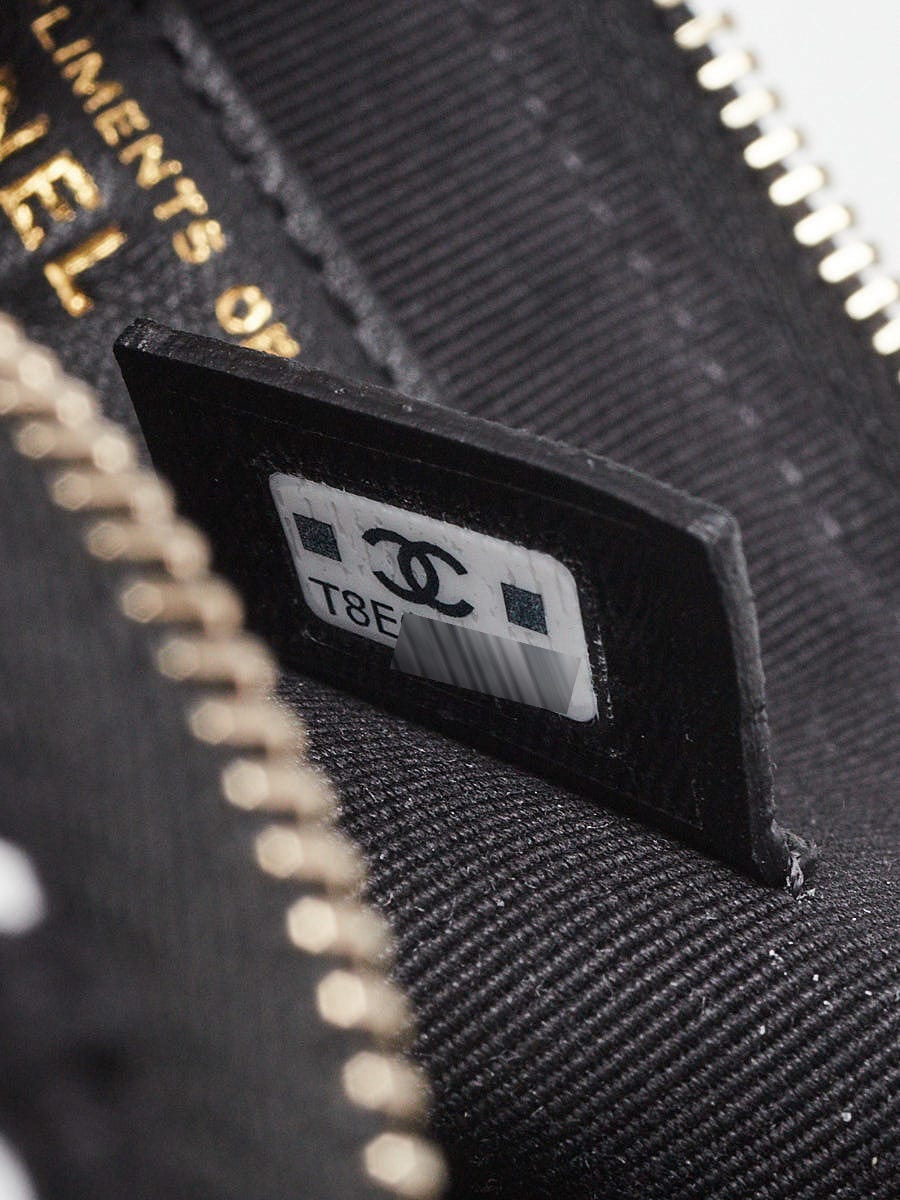 Chanel Black/White Sitched Tweed Mini VIP Crossbody Bag | Yoogi's