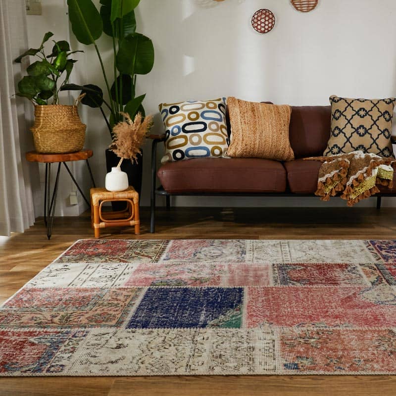 世界にたった1つ。斬新でモダンな『ビンテージパッチワークラグ #21