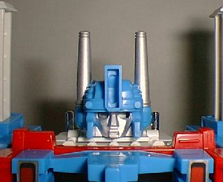 C-69 サイバトロン/シティーコマンダー ウルトラマグナス（復刻版