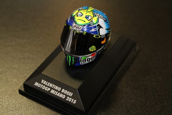 MINICHAMPS 1/8SCALE AGV が入荷しています♪