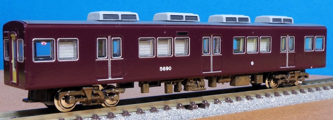 ツヤあり万歳！光沢クリアを吹いた鉄コレ阪急電車の美しさにホレた