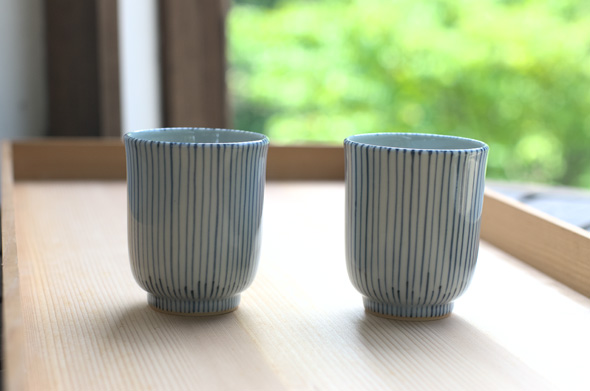 染付麦わら手湯呑 | 中村幸一郎 | 白洲次郎・白洲正子「武相荘」の