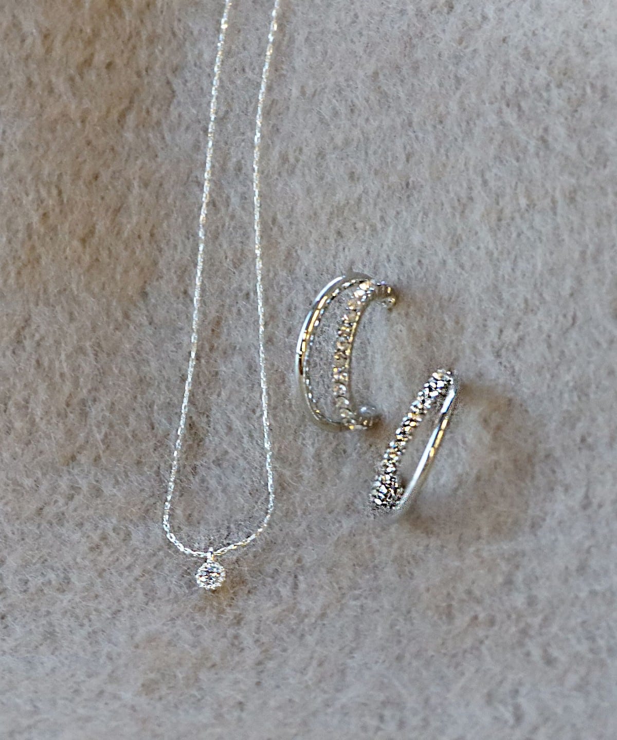 BEAMS HEART（ビームス ハート）三日月ピアス × ネックレス セット