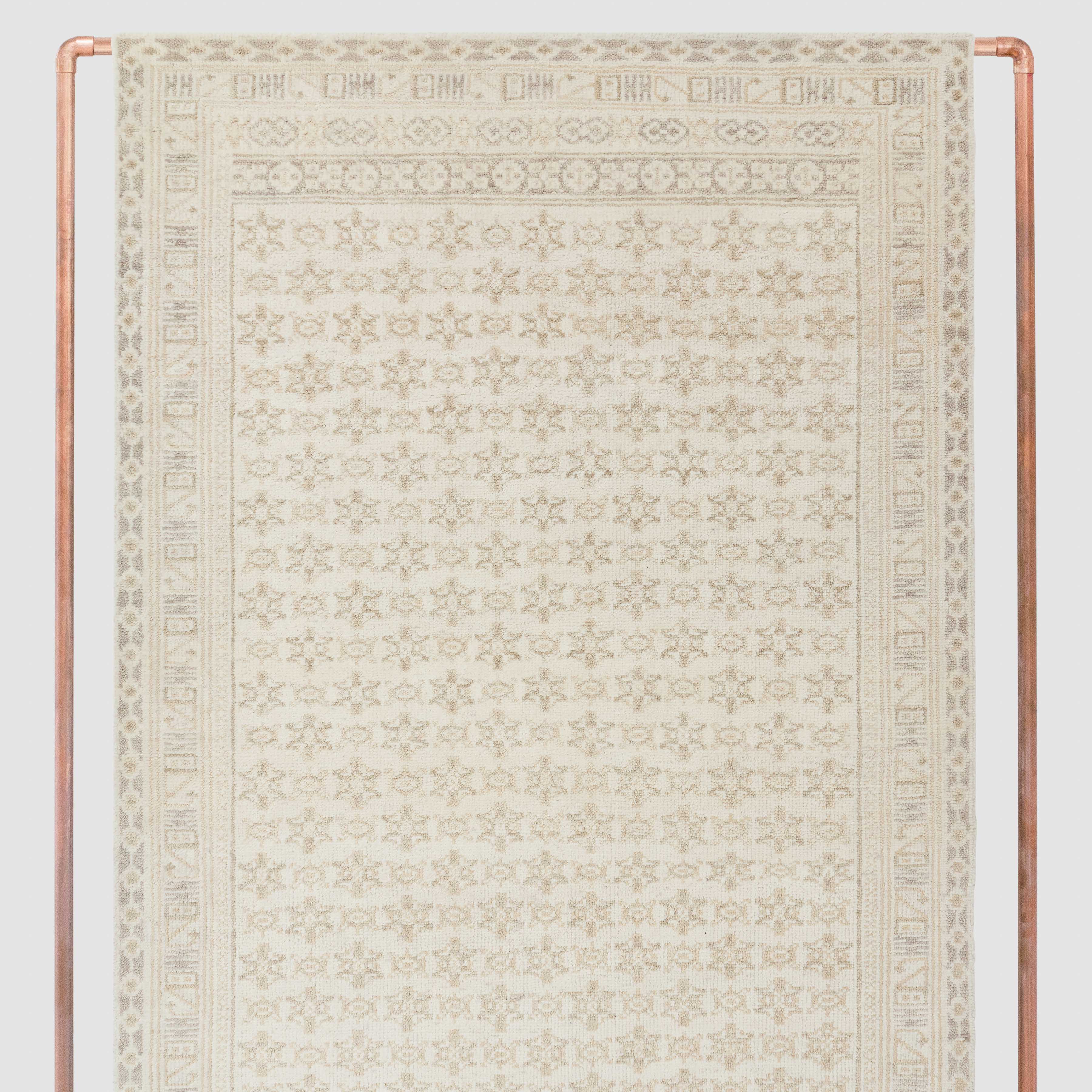 Lahar_Hand-Knotted_Area_Rug_1.