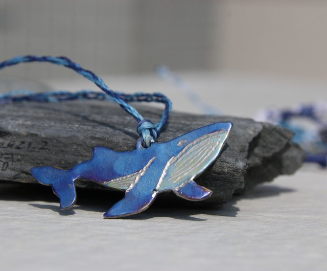 台湾 純チタン製ハンドメイド • クジラネックレス • カスタマイズ可能