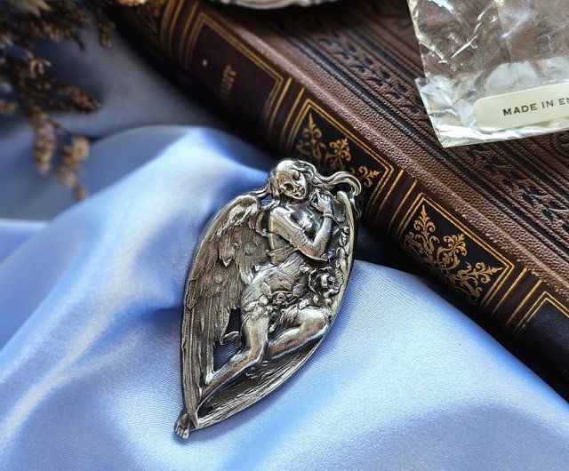 アールヌーボー様式 英国製925純銀 長髪の妖精 ブローチ／ピン