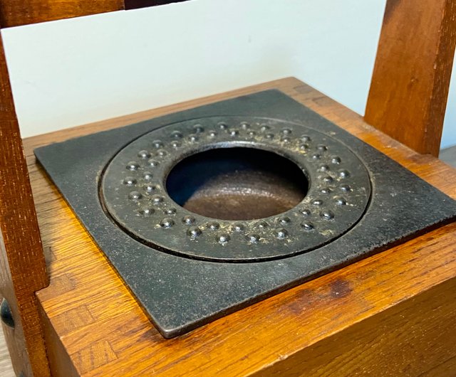 台湾 昭和レトロな木製喫煙携帯小物入れ灰皿 sun-river-shop - Pinkoi