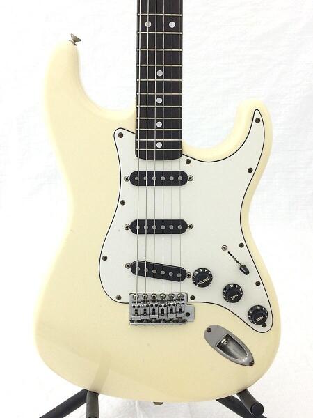 Fender Japan(フェンダージャパン) / ST72 SQシリアル/フジゲン製