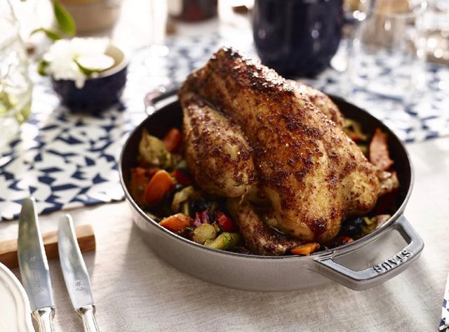 STAUB（ストウブ）】から 3 in 1機能のクックウェア「Sukiyaki