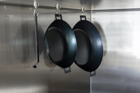 E148 DISH PAN 20/26cmセット(着脱ハンドル付)【フライパン 鉄