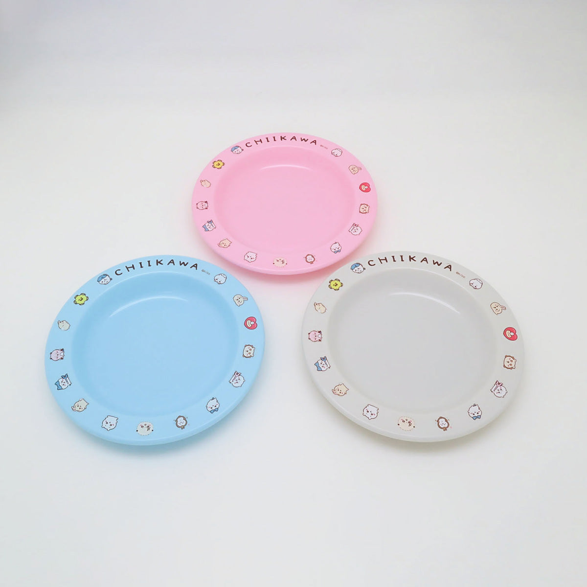 ちいかわ 小皿3枚セット | ちいかわマーケット 公式グッズショップ