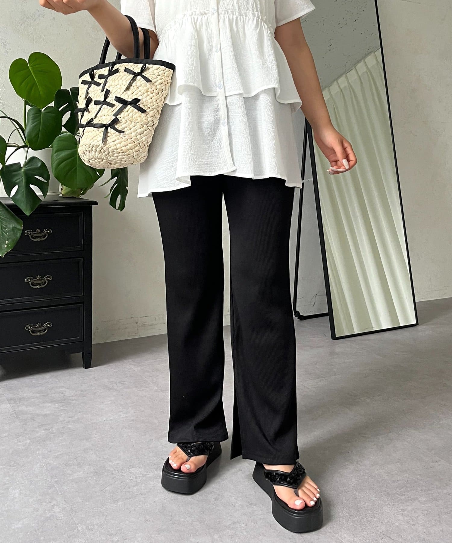 MOMO】サイドスリットカットリブフレアパンツ | prose verse(プロズ