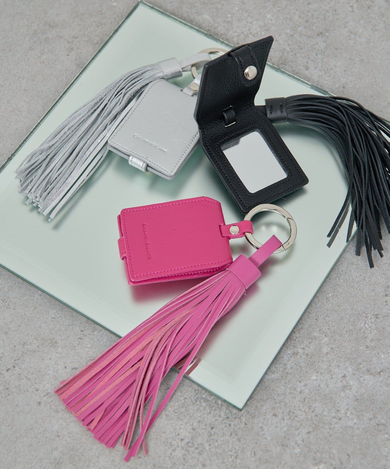 25th記念アイテム】タッセルチャーム | GALLARDAGALANTE(ガリャルダ