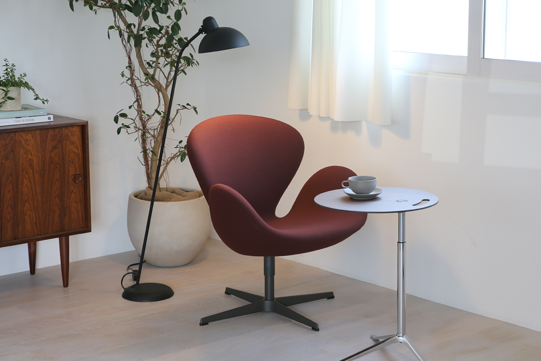 フリッツ・ハンセン スワンチェア | CONNECT