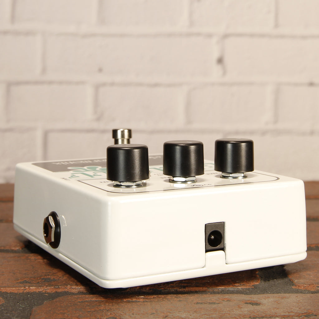 Electro-Harmonix Big Muff Pi Tone Wicker Fuzz Pedal