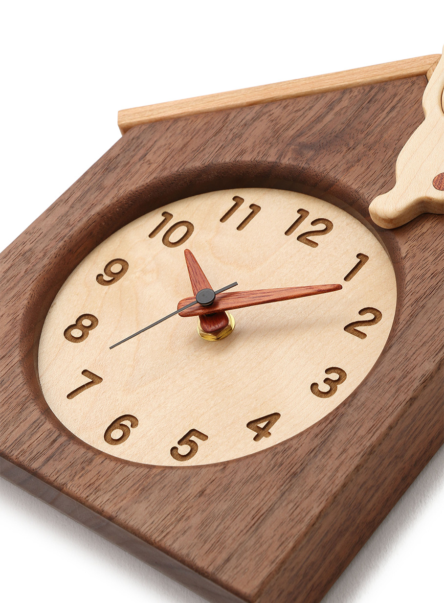 木でできた家の2WAY時計｜ウサギがいる｜CUNE ONLINE STORE