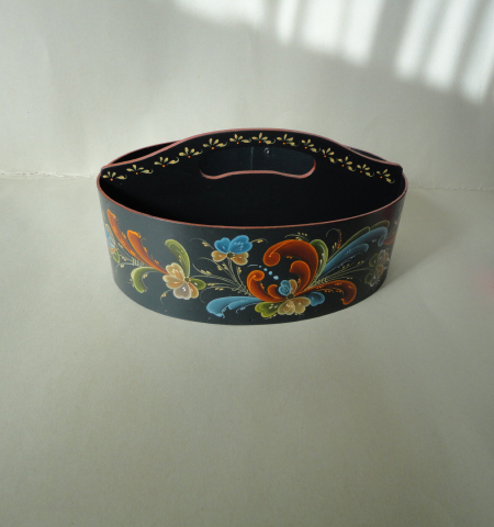 ノルウェーの伝統デザイン ローズマリング｜津田沼カルチャーセンター