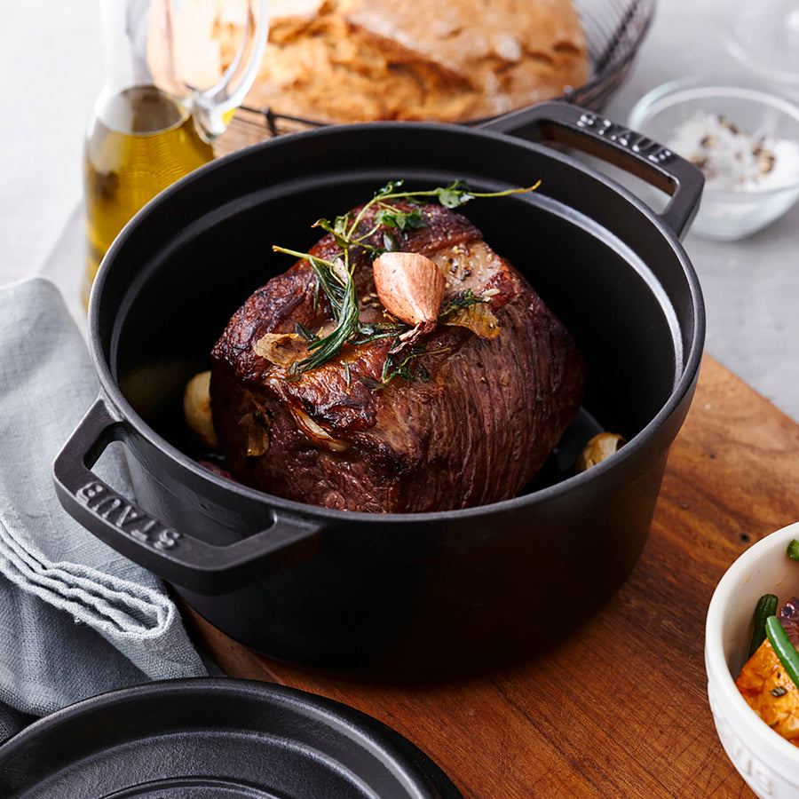 Staub Dutch Oven - 4-qt Cast Iron Cocotte - Matte Black – Cutlery