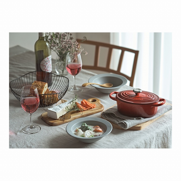 ル・クルーゼ シグニチャー ココット・オーバル 17cm | ハーモニック