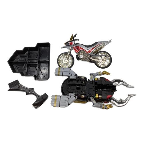 BANDAI 仮面ライダークウガ DX トライゴウラム 仮面ライダー