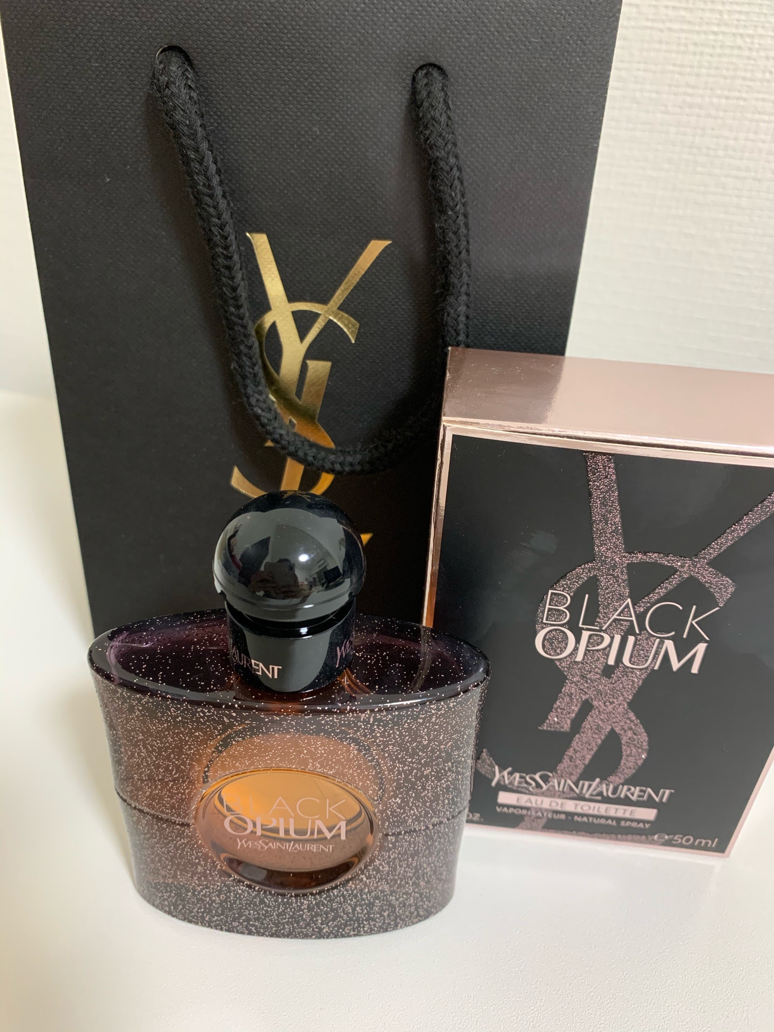 イヴ・サンローラン / ブラック OP グロウ オーデトワレの公式商品情報