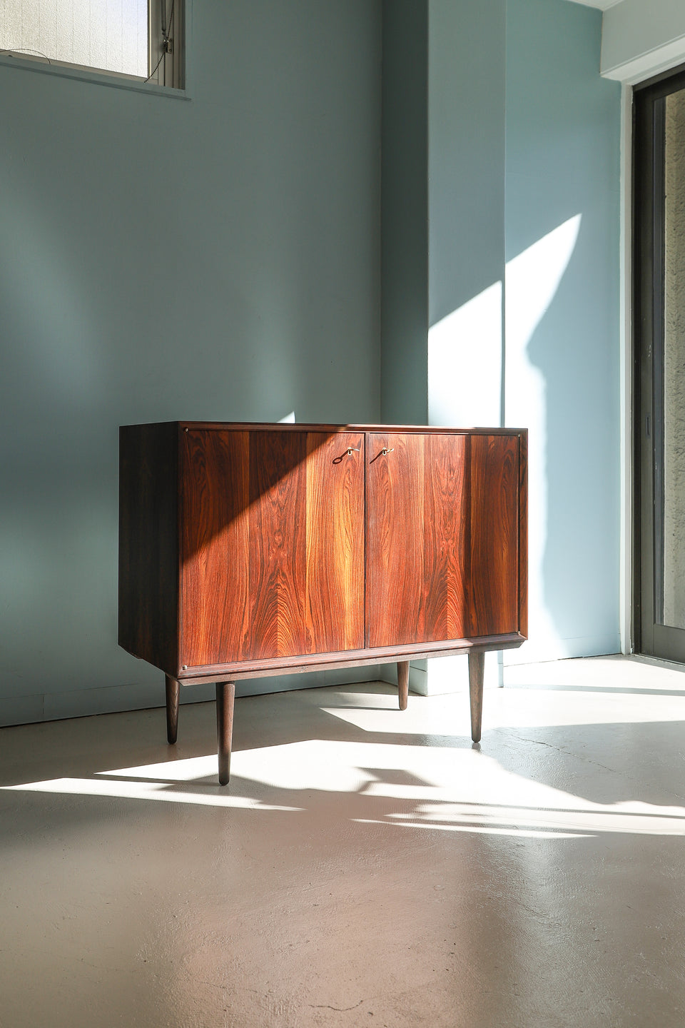 北欧ヴィンテージ サイドボード ローズウッド 収納家具/Scandinavian