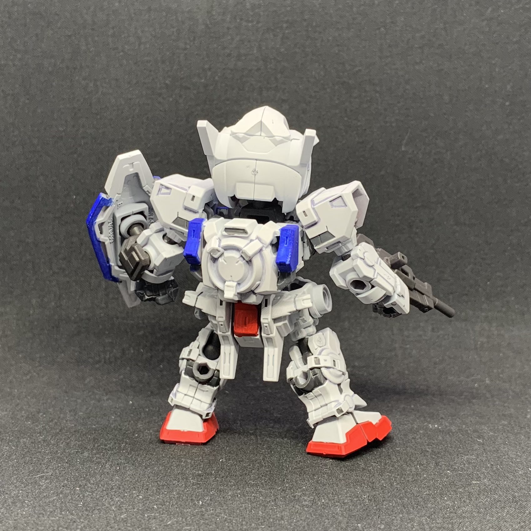 モビリティジョイント ガンダムアストレア｜XXNEXさんのガンプラ作品