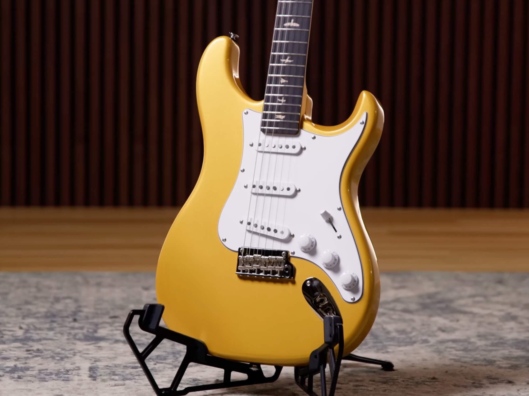 Save an incredible $170 on this Gold Spark PRS SE Silver Sky at