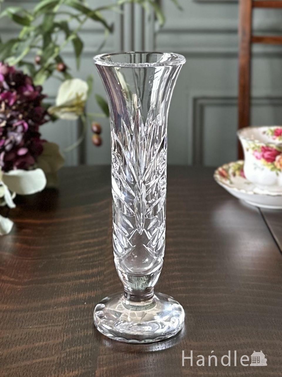 円錐型の美しいアンティークガラスの器、イギリスで見つけたフラワー