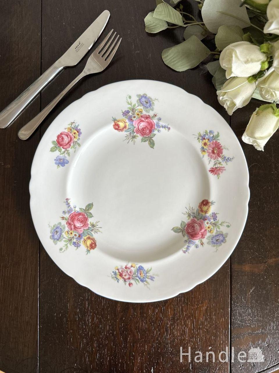 お花のブーケが美しいアンティークのお皿、シェリーのアンティーク