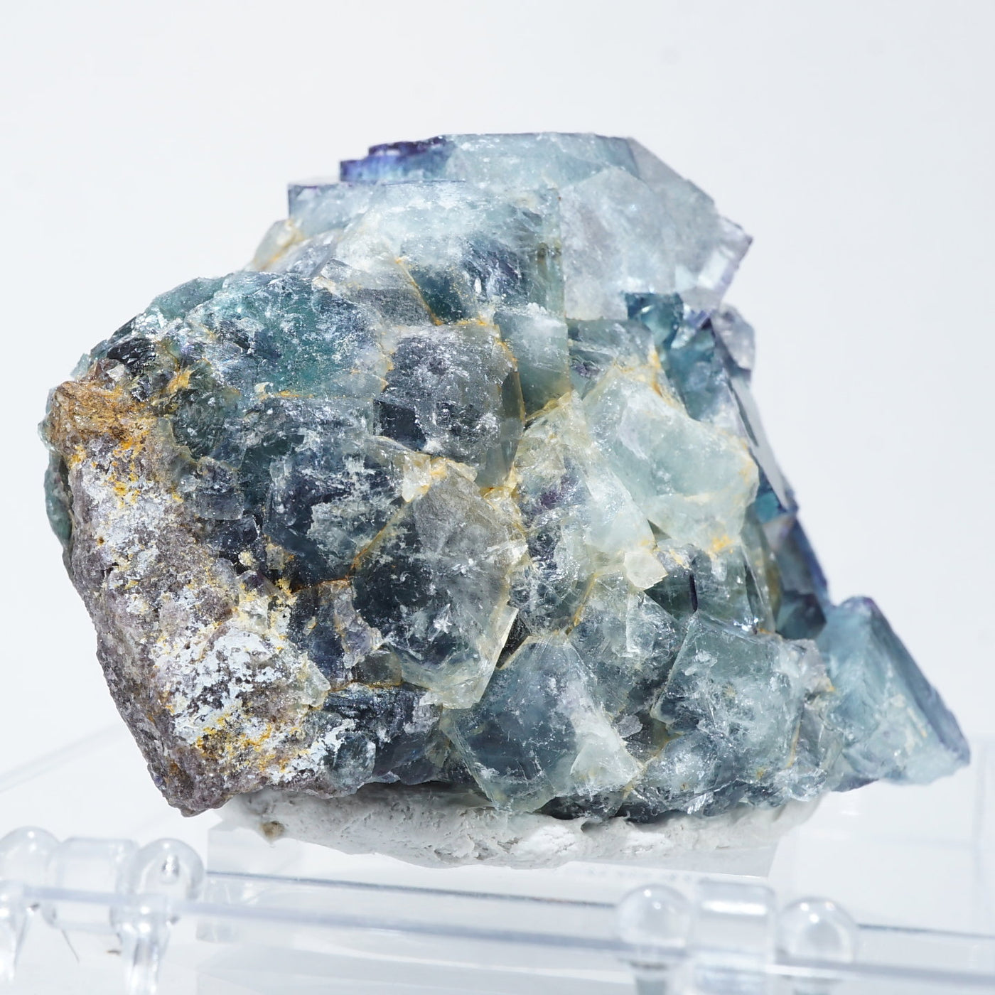 ナミビア・オコルス産 フローライト – 天然石ハッピーギフト