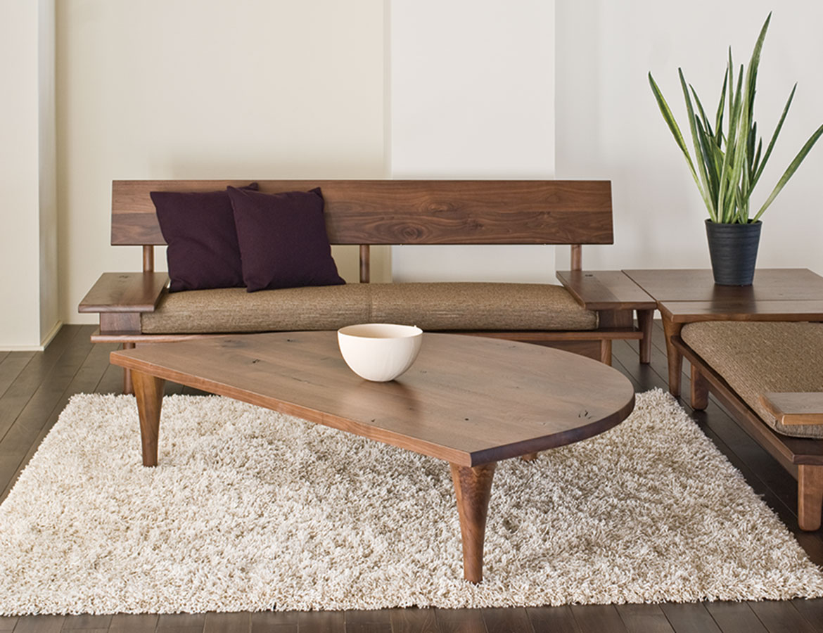 森のことば Walnut 半円形リビングテーブル | 飛騨産業株式会社【公式