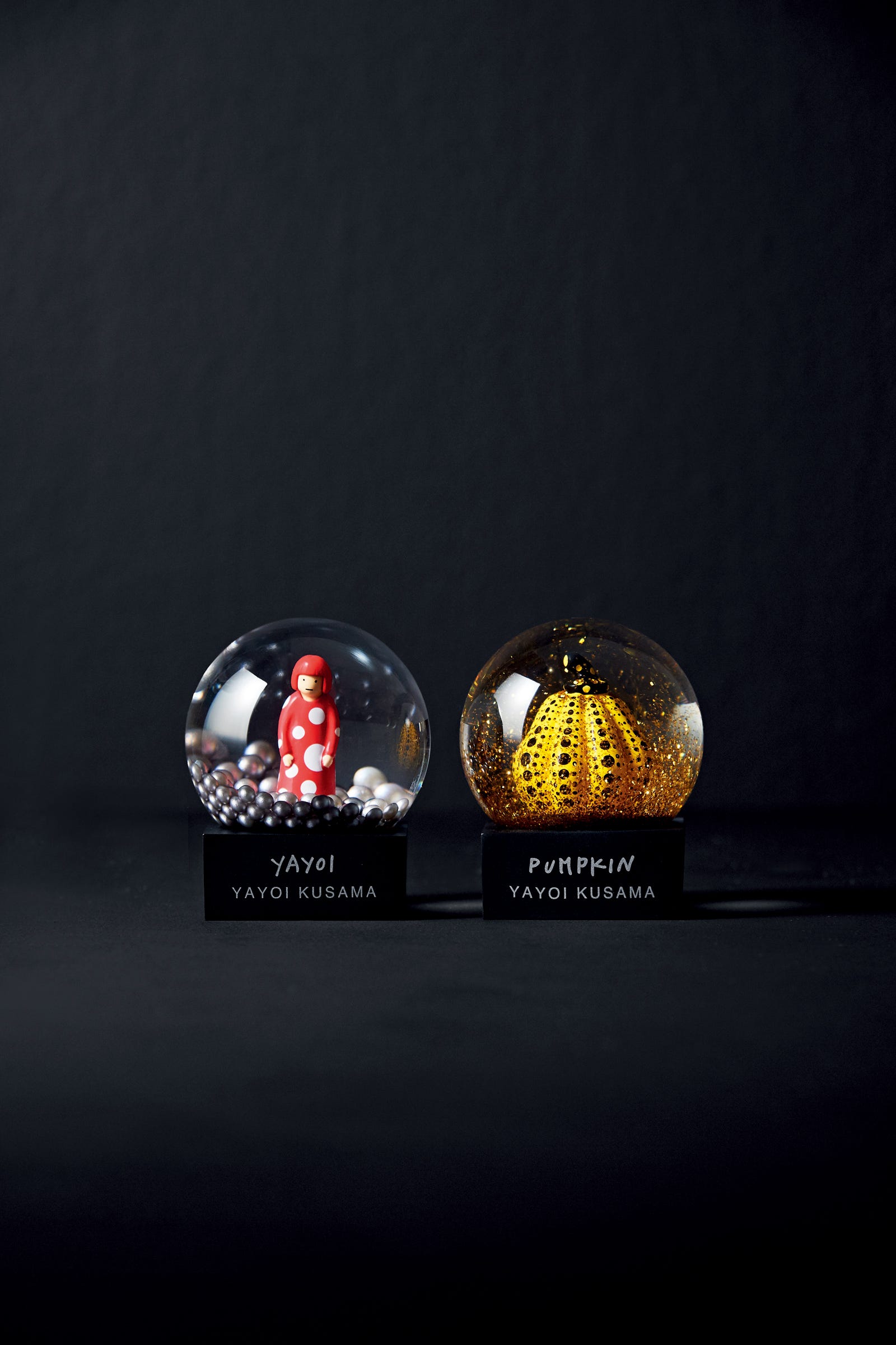 究極の東京土産｜「草間彌生 スノードーム」はお手頃価格のキュートな