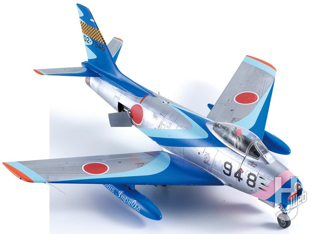 初代特別塗装の「F-86Fセイバー」やブルーグレー迷彩の「C-130H」など