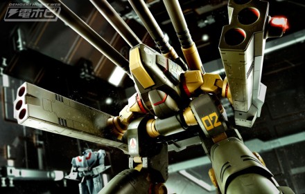 HI-METAL Rにマクロスファン待望のデストロイド・モンスターがついに