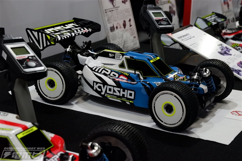 電動ラジコン4WDレーシングバギー「レーザーZX7」などを展示！【2018第